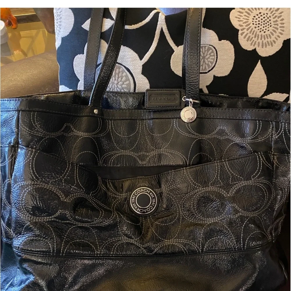 Coach 'Signature C' Patent Leather Tote